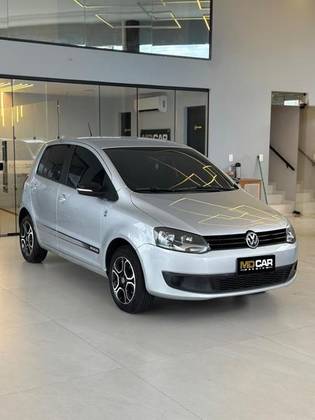 VOLKSWAGEN FOX 1.0 MI SELEÇÃO 8V FLEX 4P MANUAL